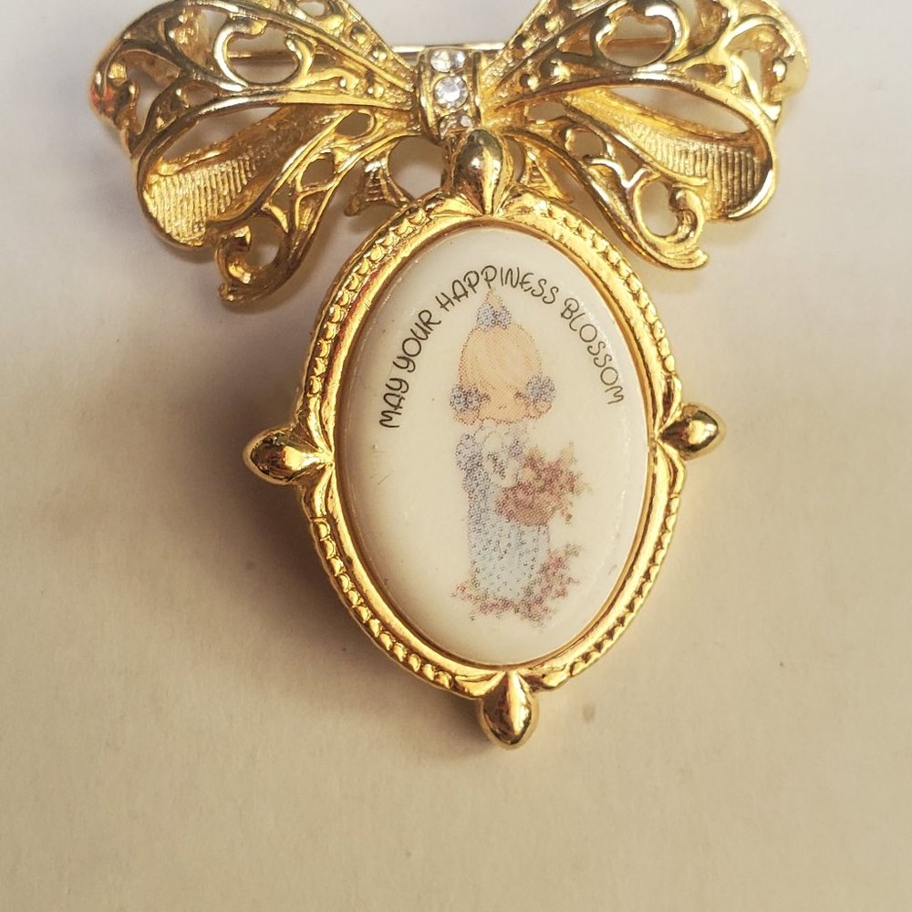 1999 Precious Moments May Your Happiness Blossom Pin Brooch